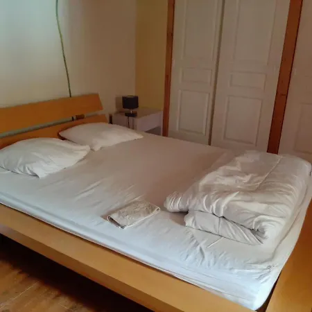 Guest house Avec Douche Et Toilettes *