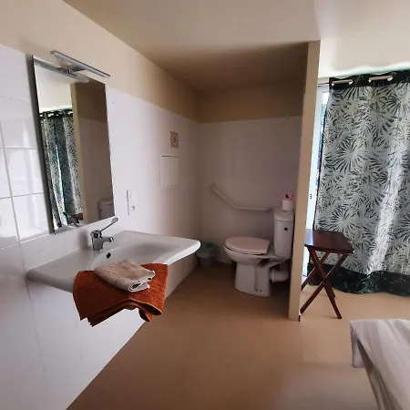 Avec Douche Et Toilettes Guest house